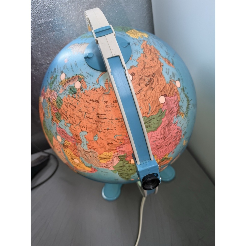 Fisher Price Discovery Globe Earth Educational Lights Up TESTED Vintage Fun 🤩 - Picture 3 of 16